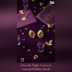 Vintage Gold Tone Teardrop Stud Earrings Purple